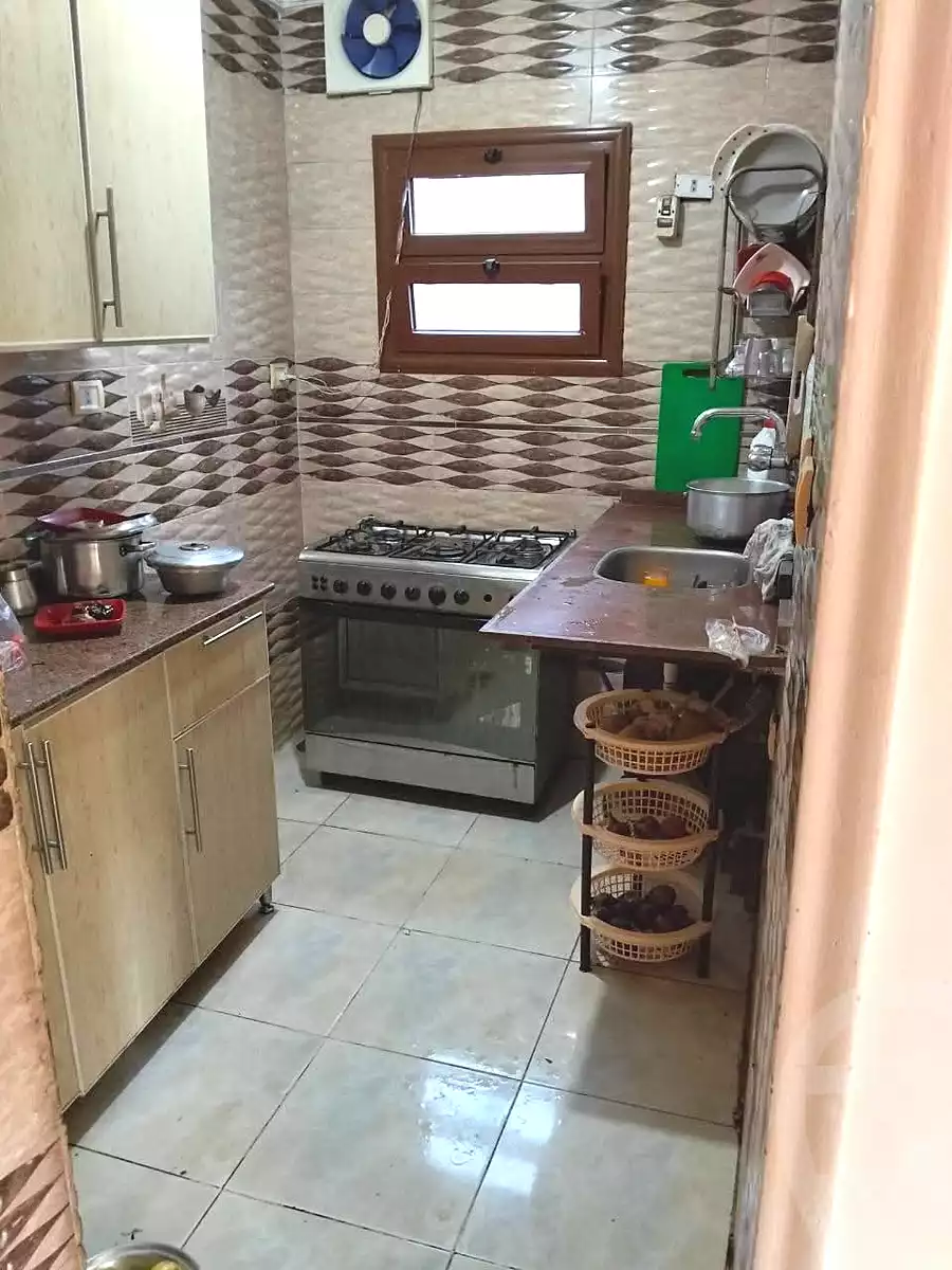 https://aqarmap.com.eg/ar/listing/6710081-for-sale-cairo-el-zaytun-lzytwn-lbhry-salim-al-awal-st