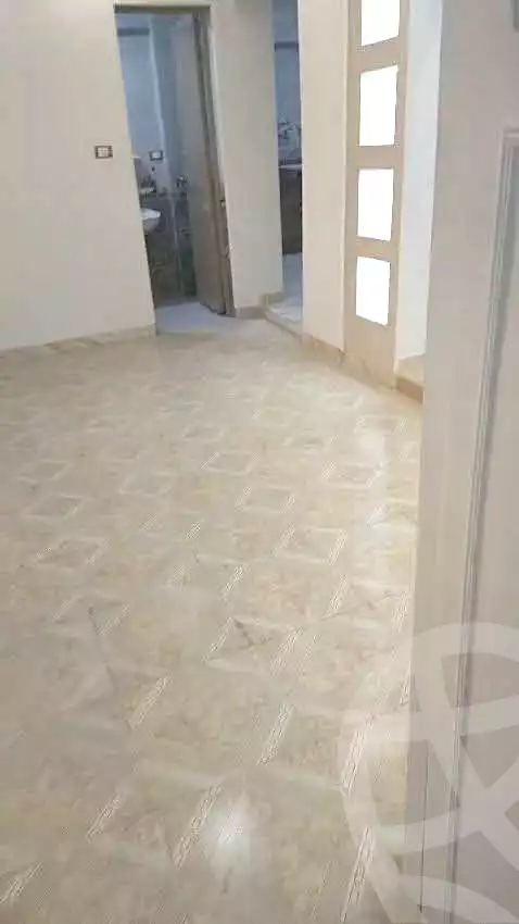 https://aqarmap.com.eg/ar/listing/6710099-for-sale-alexandria-l-jmy-lbytsh-ain-shams-st