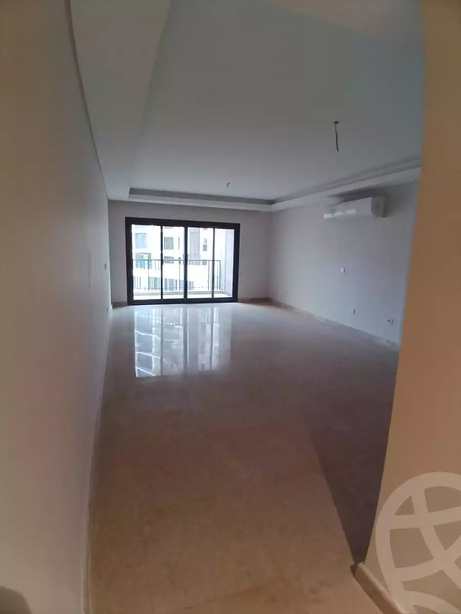 https://aqarmap.com.eg/en/listing/6710238-for-sale-cairo-el-sheikh-zayed-city-compounds-zyd-wr-llttwyr-z-tower