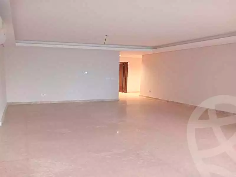 https://aqarmap.com.eg/ar/listing/6710718-for-sale-cairo-el-sheikh-zayed-city-compounds-zyd-wr-llttwyr-z-tower