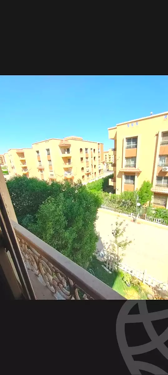 https://aqarmap.com.eg/ar/listing/6710858-for-sale-cairo-el-sheikh-zayed-city-compounds-el-khamayel