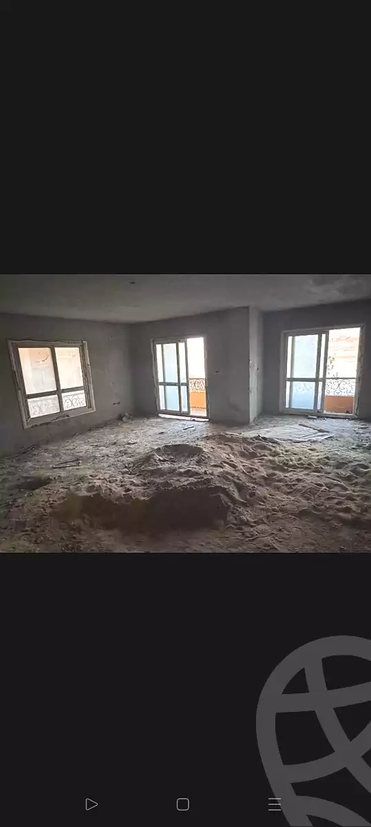https://aqarmap.com.eg/ar/listing/6710858-for-sale-cairo-el-sheikh-zayed-city-compounds-el-khamayel