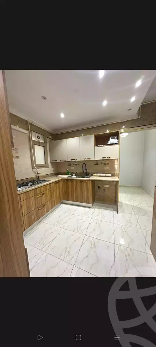 https://aqarmap.com.eg/ar/listing/6710888-for-sale-cairo-6th-of-october-compounds-mall-of-arabia-marakez