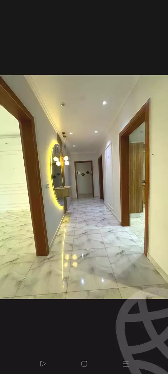 https://aqarmap.com.eg/ar/listing/6710888-for-sale-cairo-6th-of-october-compounds-mall-of-arabia-marakez