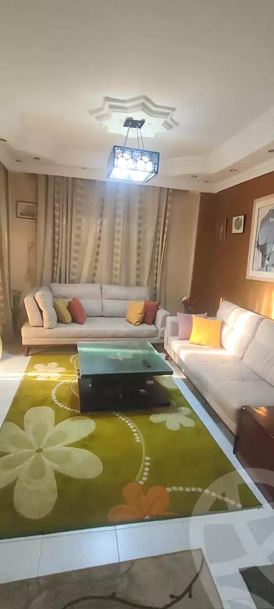 https://aqarmap.com.eg/en/listing/6711089-for-rent-cairo-new-cairo-compounds-madinet-el-sahafyeen