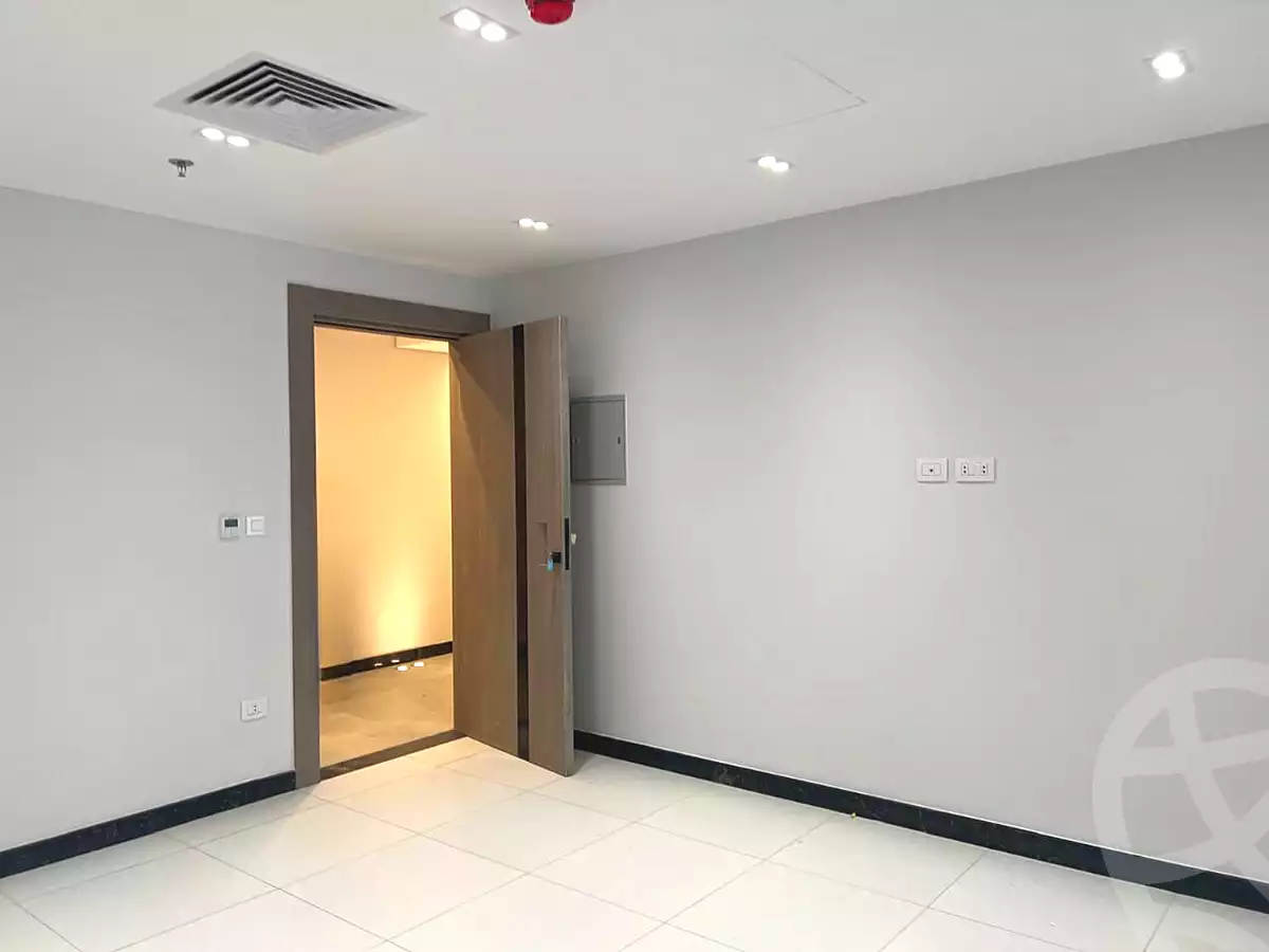 https://aqarmap.com.eg/ar/listing/6711182-for-rent-cairo-el-sheikh-zayed-city-compounds-central-avenue-mall-mabany-edris