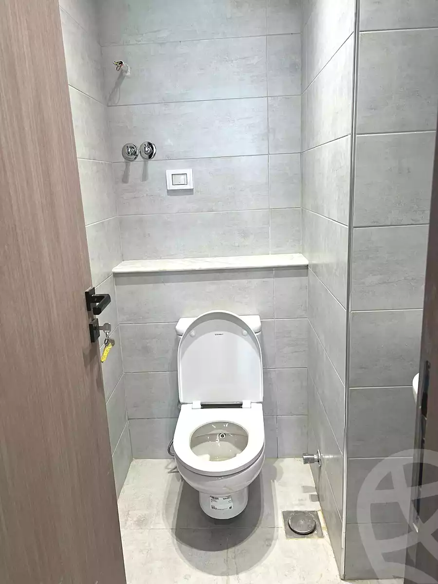 https://aqarmap.com.eg/ar/listing/6711237-for-rent-cairo-el-sheikh-zayed-city-compounds-central-avenue-mall-mabany-edris