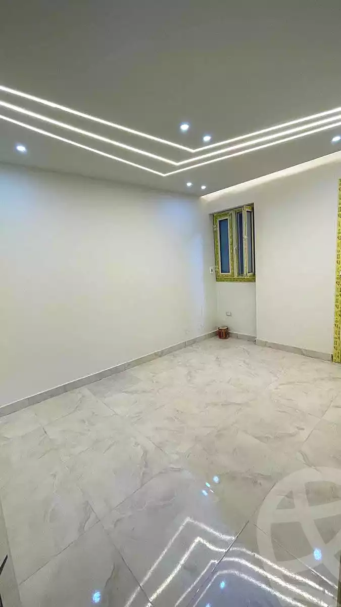 https://aqarmap.com.eg/ar/listing/6712009-for-sale-alexandria-l-jmy-lbytsh-ibrahim-othman-st