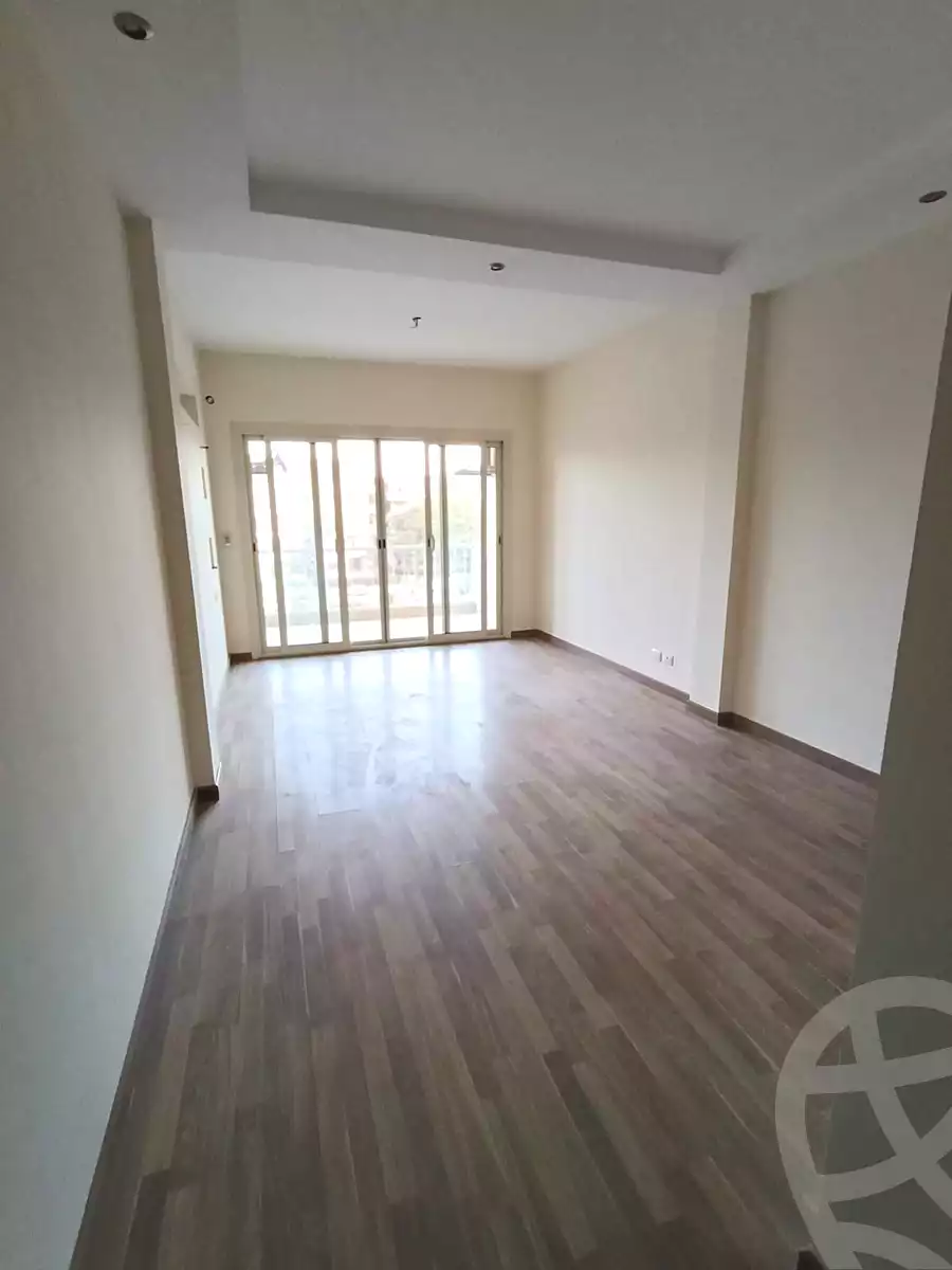 https://aqarmap.com.eg/en/listing/6712194-for-sale-cairo-el-sheikh-zayed-city-compounds-dh-drys
