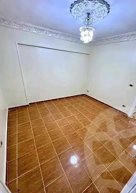 https://aqarmap.com.eg/ar/listing/6713085-for-sale-alexandria-el-asafra-l-sfr-bhry