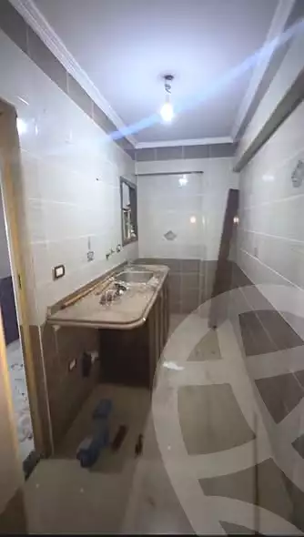 https://aqarmap.com.eg/ar/listing/6713694-for-sale-alexandria-bw-qyr-street-16
