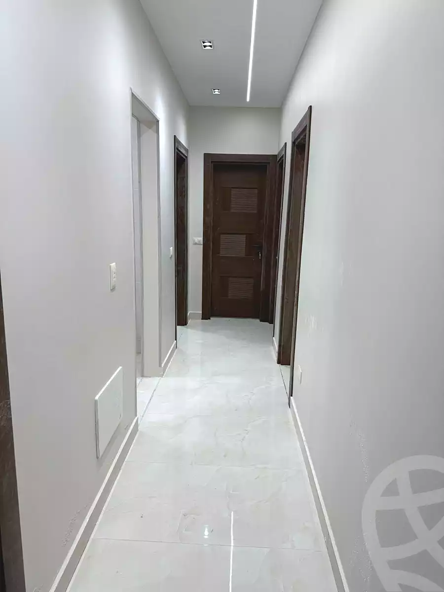 https://aqarmap.com.eg/ar/listing/6714140-for-rent-cairo-new-cairo-north-investors-el-tahrir-axis