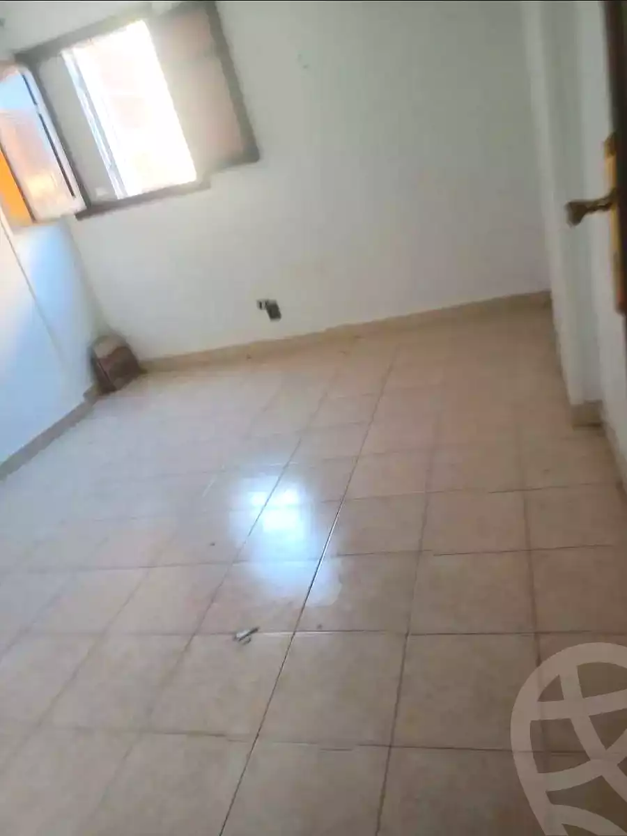 https://aqarmap.com.eg/en/listing/6714342-for-sale-alexandria-ganaklis
