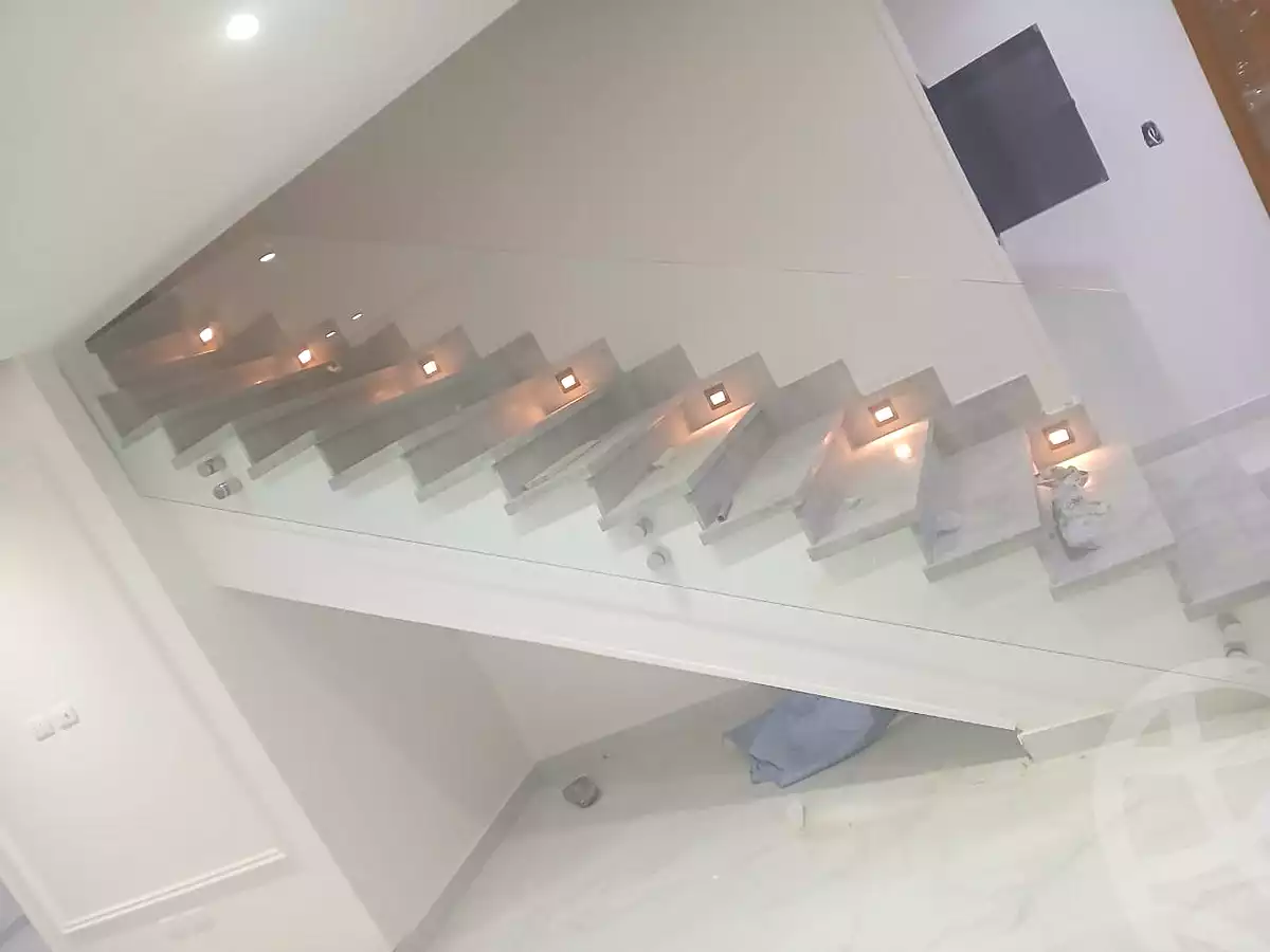 https://aqarmap.com.eg/ar/listing/6714518-for-rent-cairo-new-cairo-compounds-sarai-elan-sarai-compound