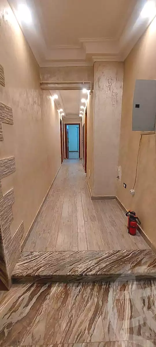 https://aqarmap.com.eg/ar/listing/6715383-for-sale-cairo-new-cairo-el-banafsg-el-banafsag-omarat-al-gabri-st