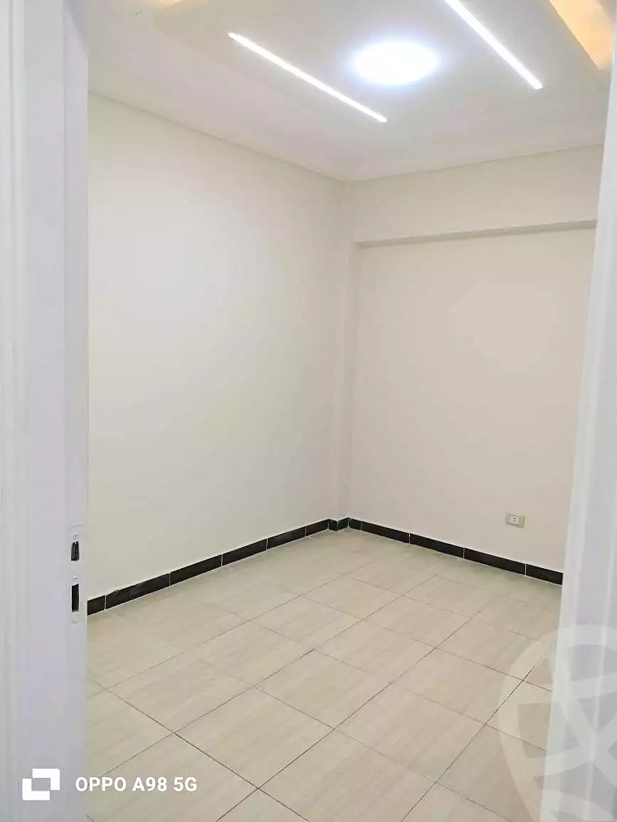 https://aqarmap.com.eg/ar/listing/6715471-for-sale-alexandria-sydy-bshr-sydy-bshr-bhry-ibrahim-el-sayed-st