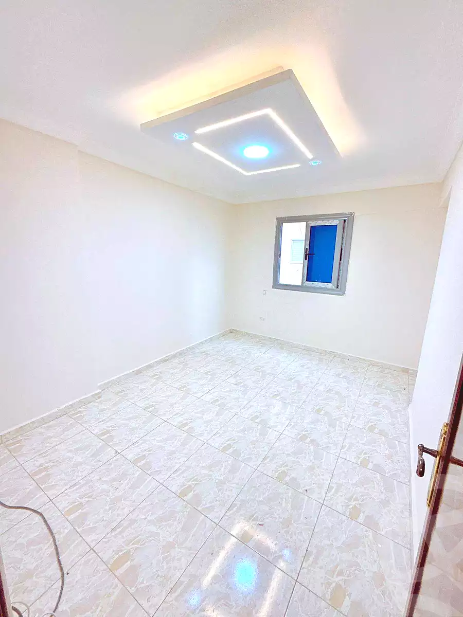 https://aqarmap.com.eg/ar/listing/6716083-for-sale-alexandria-el-asafra-l-sfr-bhry