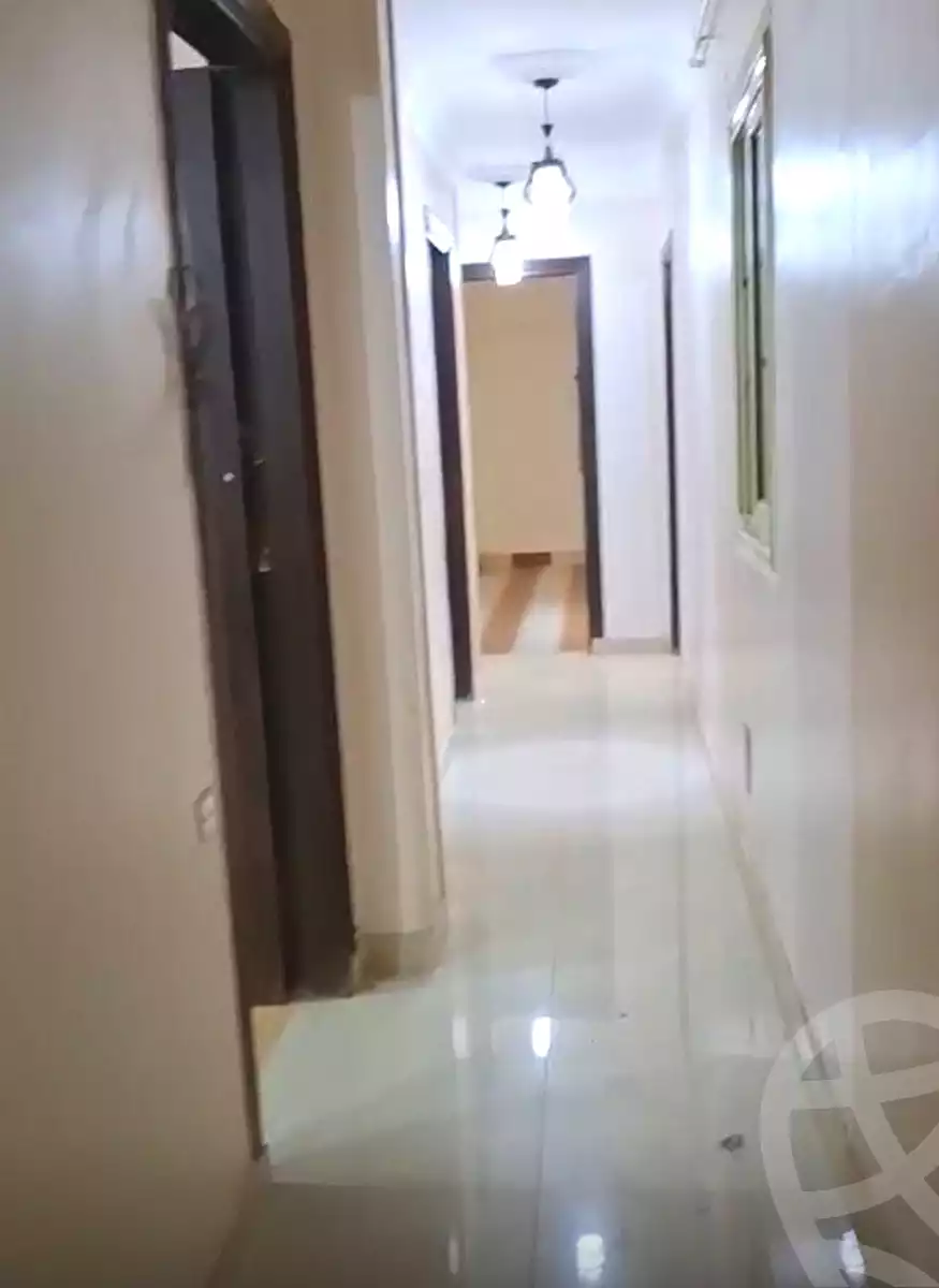 https://aqarmap.com.eg/ar/listing/6716740-for-sale-cairo-el-sheikh-zayed-city-el-hay-elasher-street-100