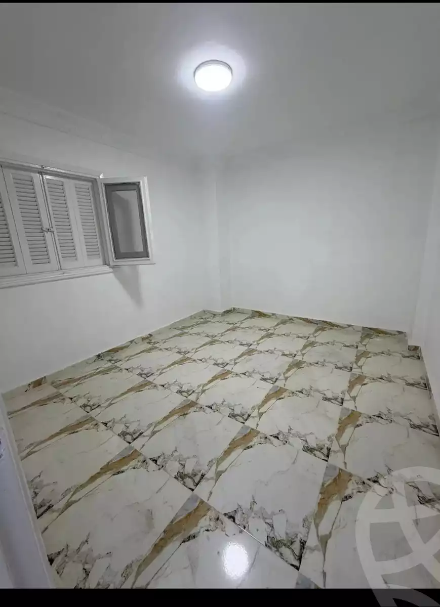 https://aqarmap.com.eg/ar/listing/6716945-for-sale-alexandria-miami-ibn-salam-st