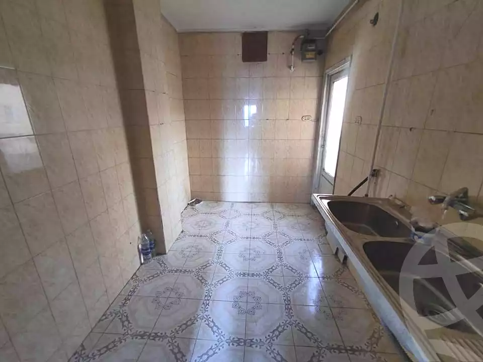 https://aqarmap.com.eg/ar/listing/6717130-for-sale-cairo-ljyz-el-moneeb-gesr-el-kenisa-st