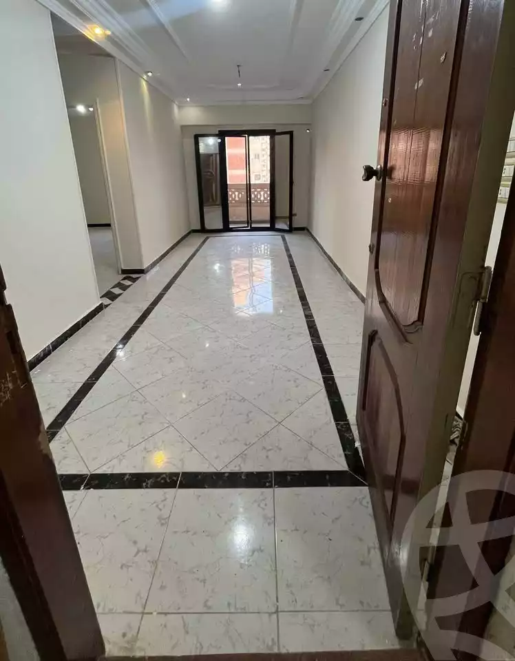 https://aqarmap.com.eg/ar/listing/6717519-for-sale-alexandria-sydy-bshr-sydy-bshr-qbly-street-16