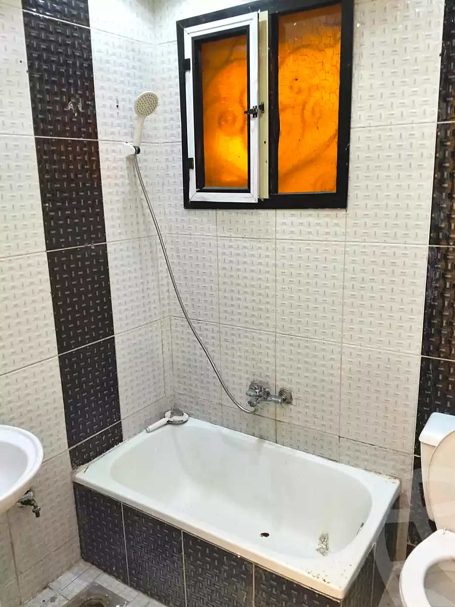 https://aqarmap.com.eg/en/listing/6717630-for-sale-alexandria-sydy-bshr-sydy-bshr-bhry-shr-mhmwd-l-yswy