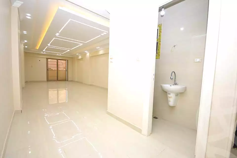 https://aqarmap.com.eg/ar/listing/6717652-for-sale-alexandria-camp-cesar-port-said-street
