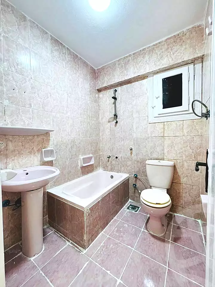 https://aqarmap.com.eg/ar/listing/6717860-for-sale-alexandria-l-jmy-shataa-el-nakheel