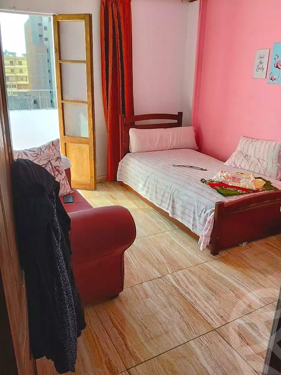 https://aqarmap.com.eg/ar/listing/6717883-for-sale-cairo-ain-shams-ain-shams-el-sharkia-genenat-el-sherif-st
