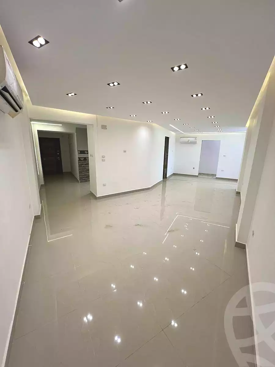 https://aqarmap.com.eg/en/listing/6717886-for-sale-cairo-ain-shams-6-october-st