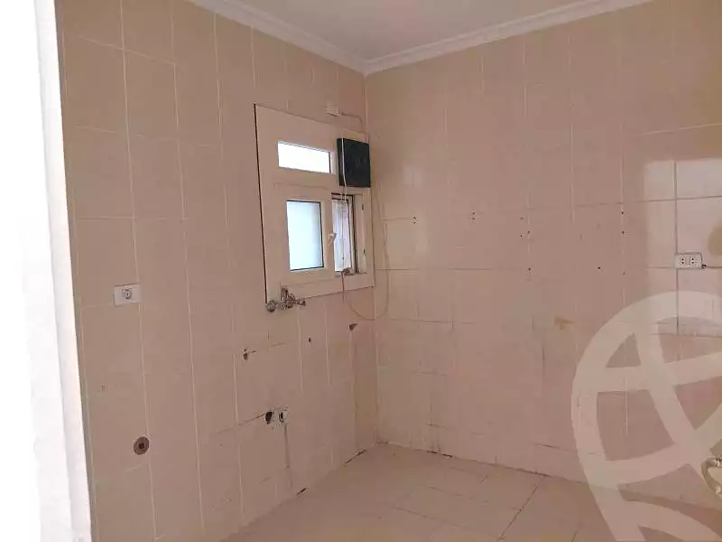 https://aqarmap.com.eg/ar/listing/6718348-for-sale-cairo-new-cairo-madinaty-eleventh-zone-buildings-group-112