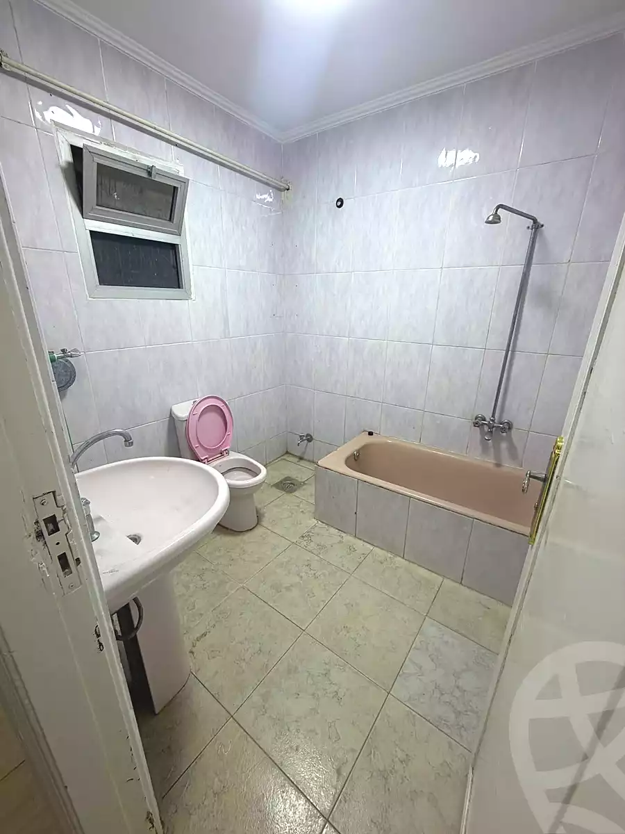 https://aqarmap.com.eg/en/listing/6719483-for-rent-cairo-helwan-helwan-el-sharkeya-el-maraghi-st