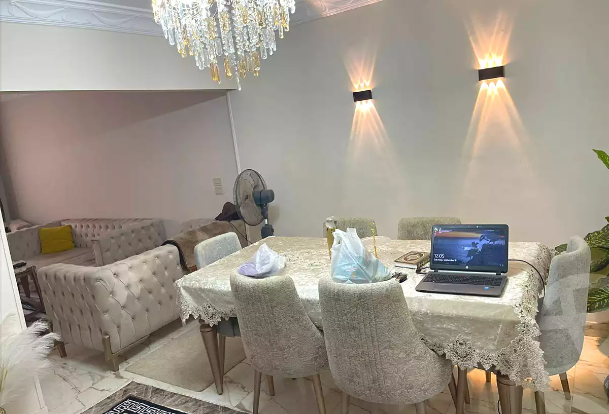 https://aqarmap.com.eg/ar/listing/6719928-for-sale-cairo-ain-shams-ain-shams-el-sharkia-genenat-el-sherif-st