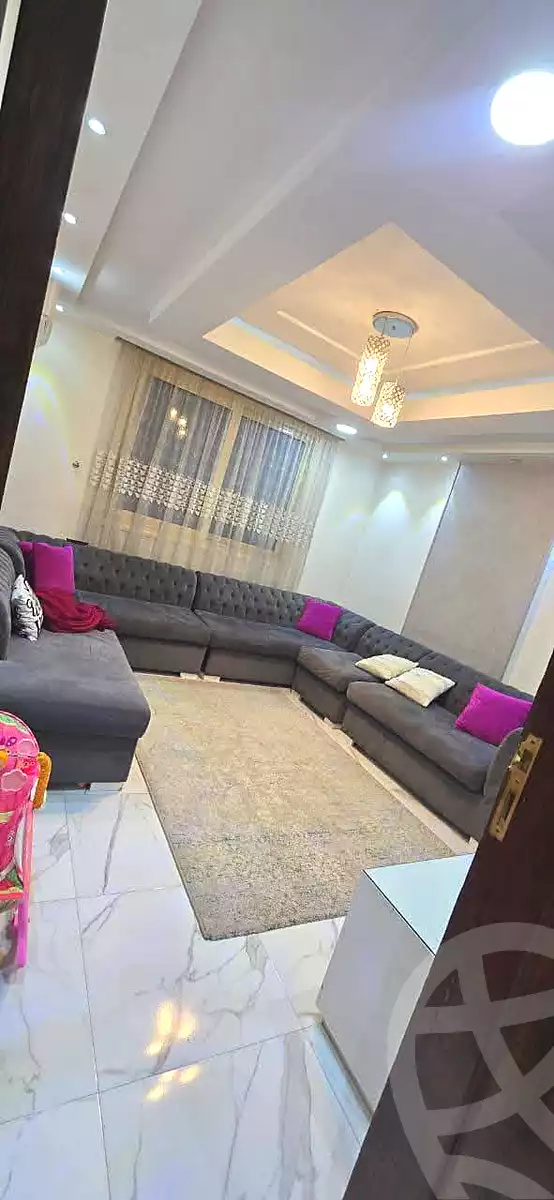 https://aqarmap.com.eg/en/listing/6721521-for-sale-cairo-helwan-helwan-el-sharkeya-abd-el-rahman-pasha-st