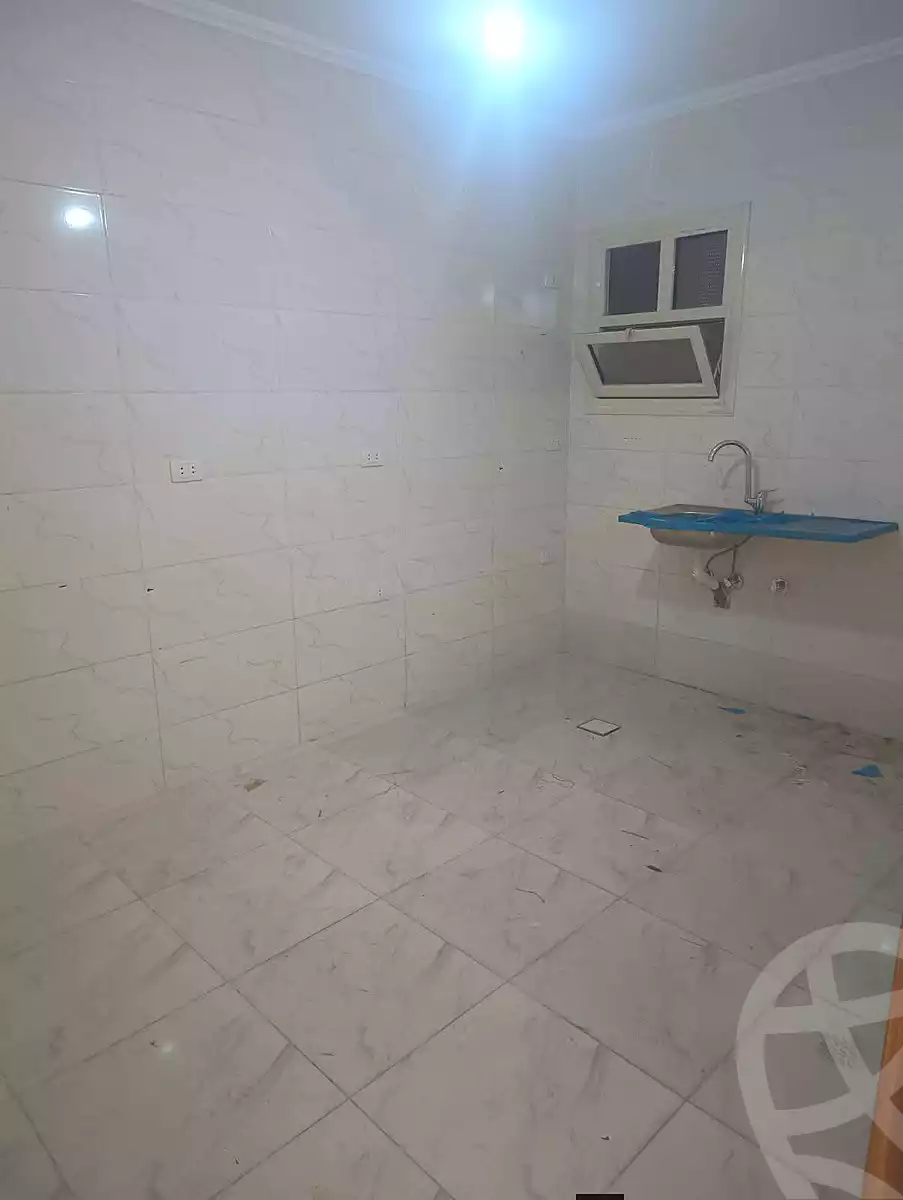 https://aqarmap.com.eg/ar/listing/6721997-for-rent-cairo-helwan-helwan-el-sharkeya-khesro-basha-st