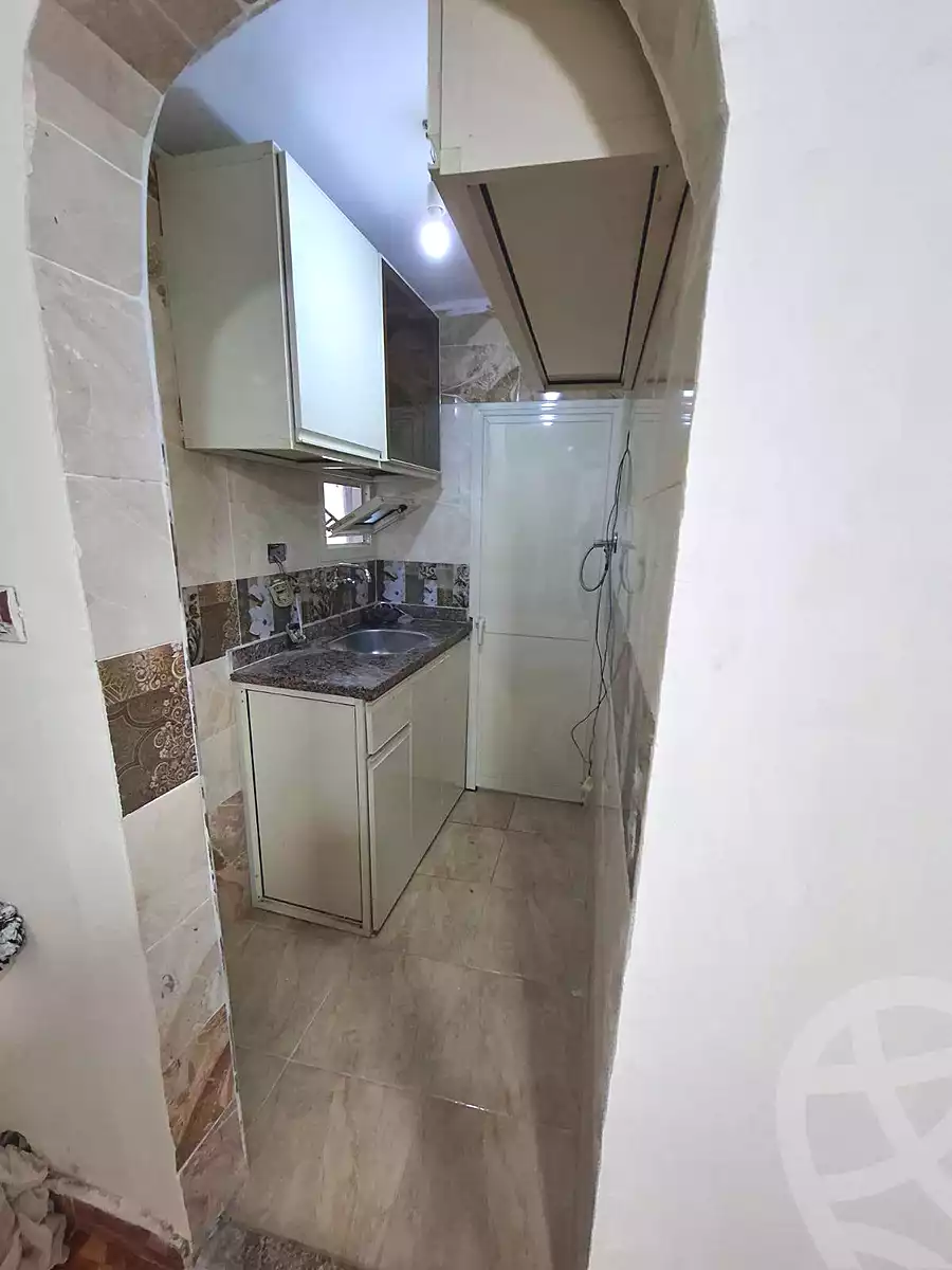 https://aqarmap.com.eg/ar/listing/6722427-for-sale-alexandria-rs-ltyn