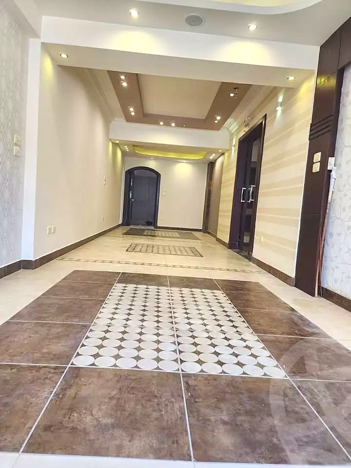 https://aqarmap.com.eg/ar/listing/6722503-for-sale-alexandria-moharram-bey