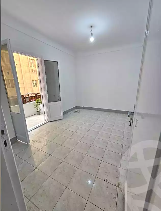 https://aqarmap.com.eg/ar/listing/6722690-for-sale-alexandria-sydy-bshr-sydy-bshr-bhry