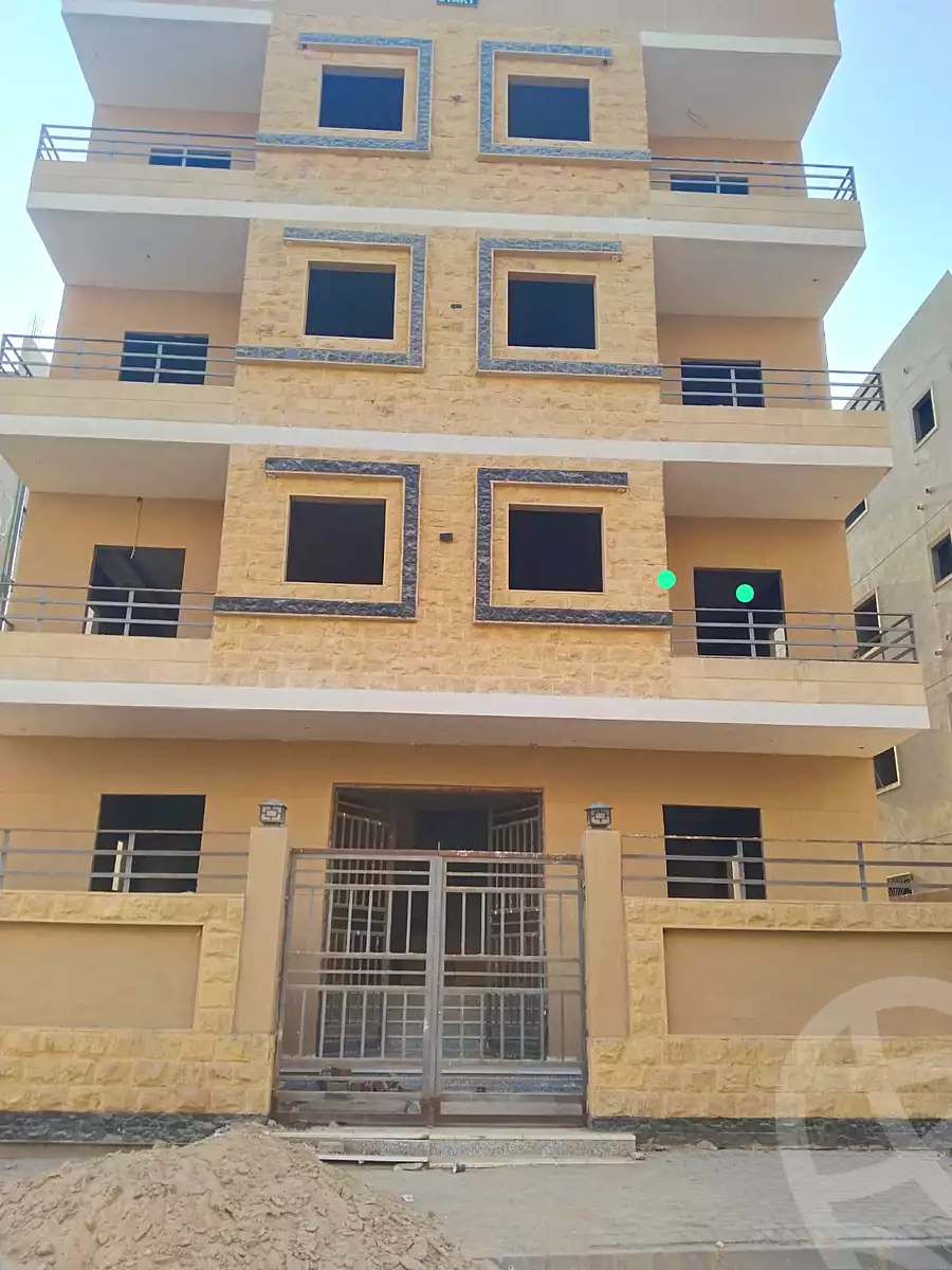 https://aqarmap.com.eg/ar/listing/6723039-for-sale-cairo-badr-city-hai-el-ashgar-featured-neighborhood-el-imam-el-bokhary-st