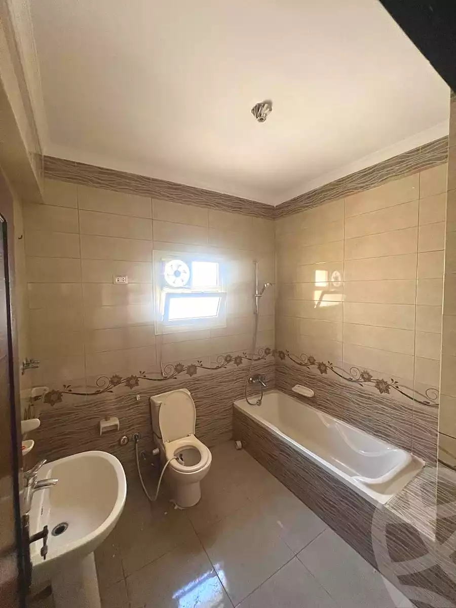 https://aqarmap.com.eg/ar/listing/6723393-for-rent-cairo-new-cairo-el-yassamin-el-yasmeen-3-mohamed-rahim-st