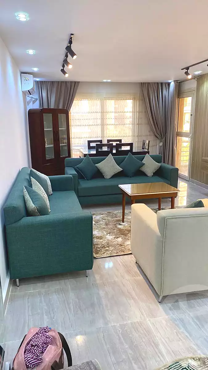 https://aqarmap.com.eg/en/listing/6723395-for-rent-cairo-6th-of-october-compounds-jn-ktwbr