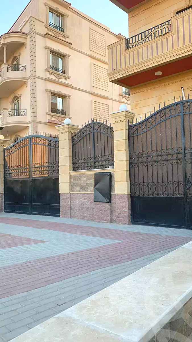 https://aqarmap.com.eg/ar/listing/6723657-for-sale-cairo-6th-of-october-garb-someed-neighborhood-1st