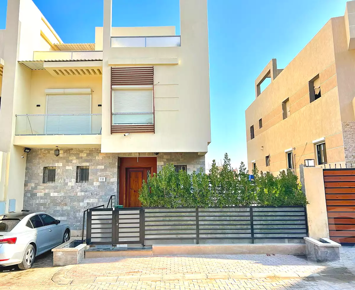 https://aqarmap.com.eg/ar/listing/6723719-for-sale-cairo-6th-of-october-compounds-first-heights