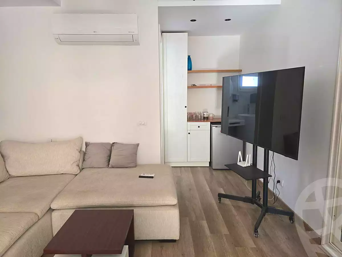 https://aqarmap.com.eg/en/listing/6724146-for-rent-cairo-6th-of-october-compounds-october-plaza