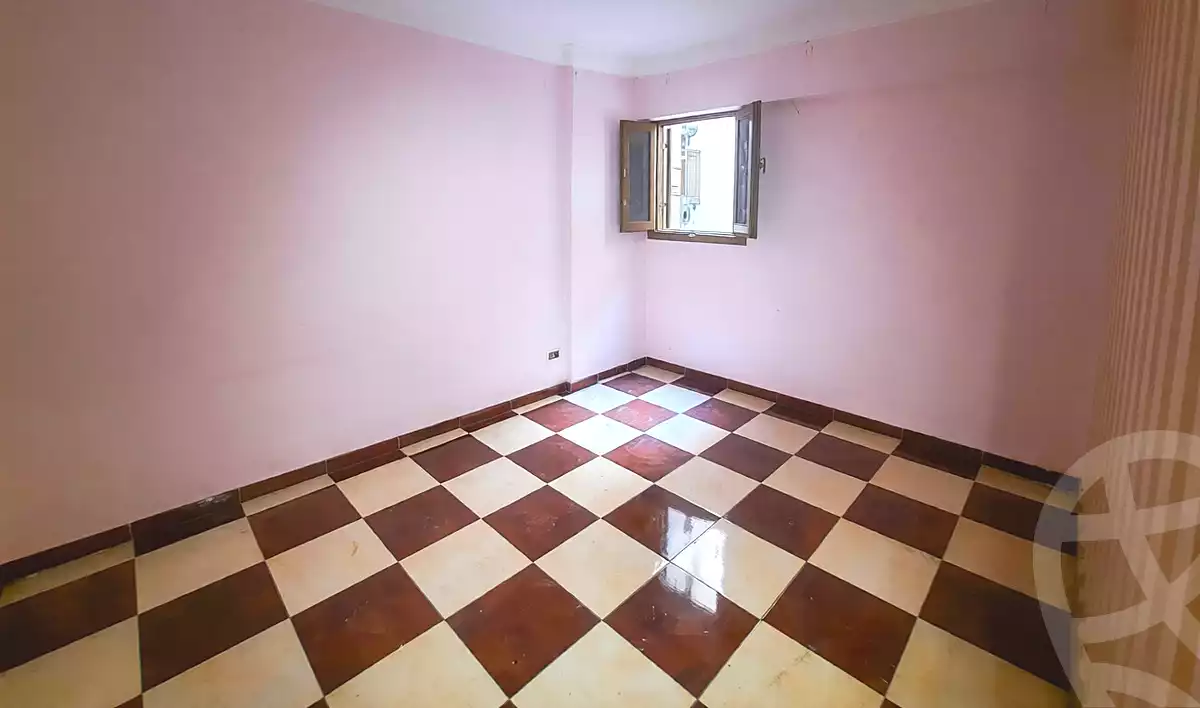 https://aqarmap.com.eg/en/listing/6724427-for-sale-alexandria-alhadara-al-mofatesh-st