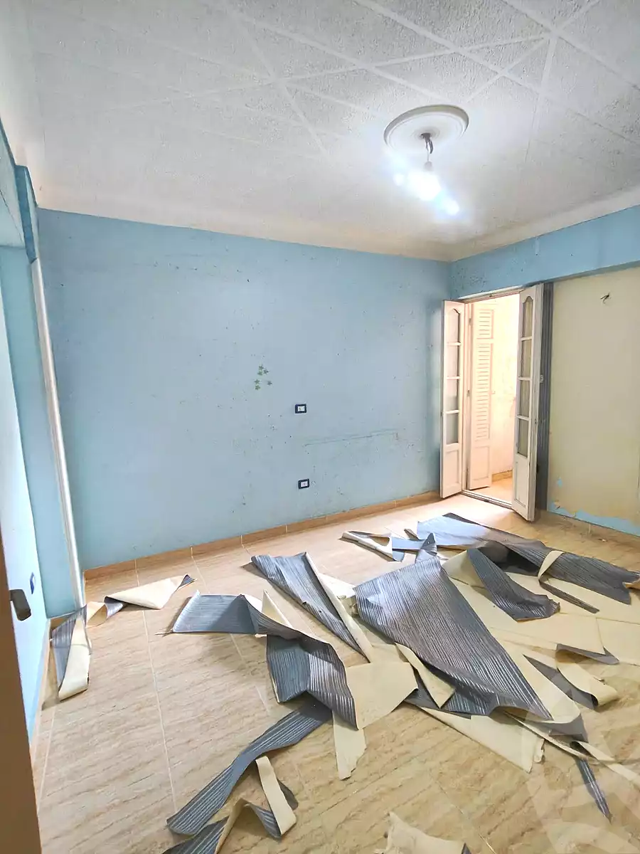 https://aqarmap.com.eg/ar/listing/6724907-for-sale-alexandria-sydy-bshr-sydy-bshr-bhry-gamal-abd-el-nasir-st