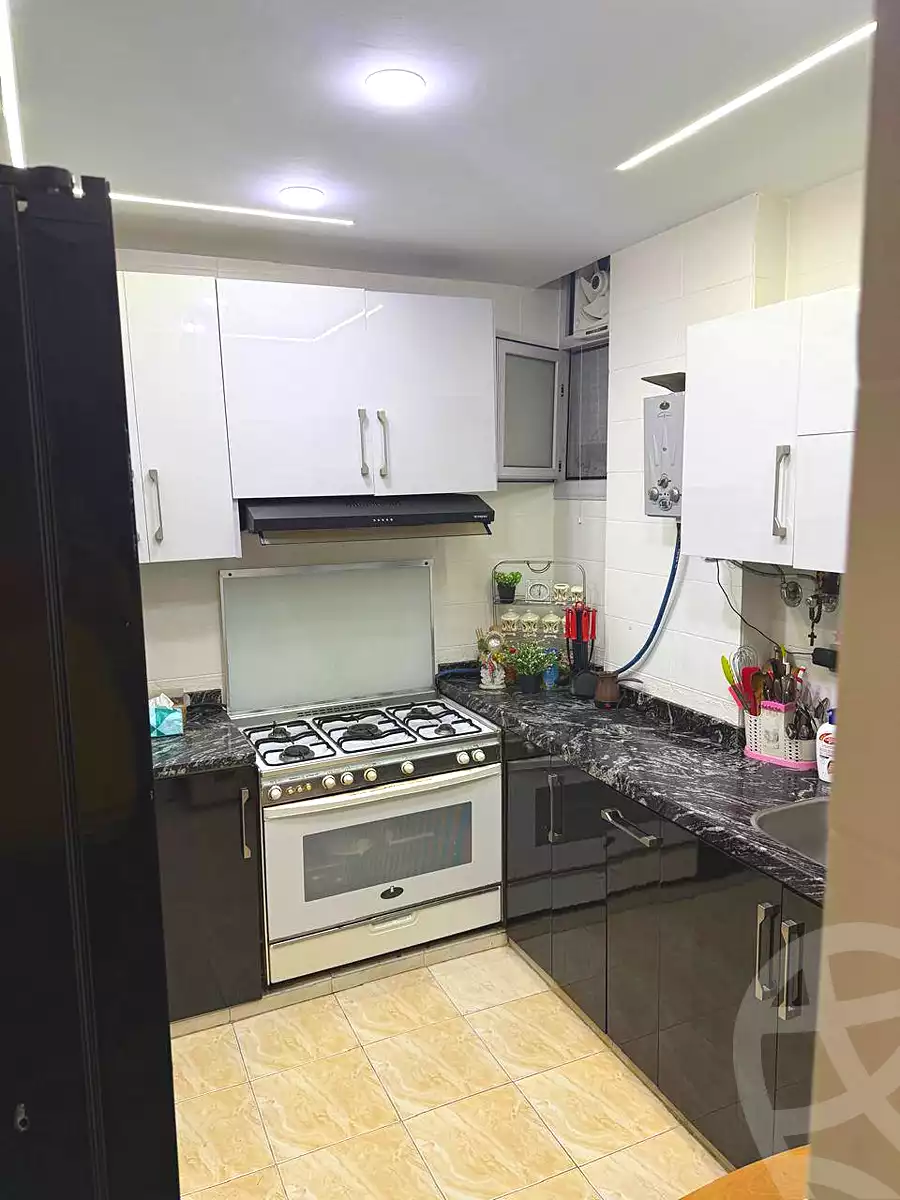 https://aqarmap.com.eg/ar/listing/6724939-for-sale-alexandria-sydy-bshr-sydy-bshr-bhry
