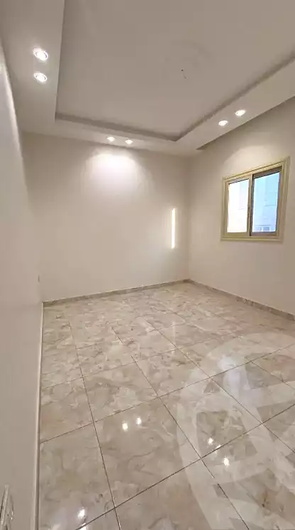 https://aqarmap.com.eg/ar/listing/6725138-for-sale-dakahlia-mansoura-el-mansoura-city-ahmed-maher-st