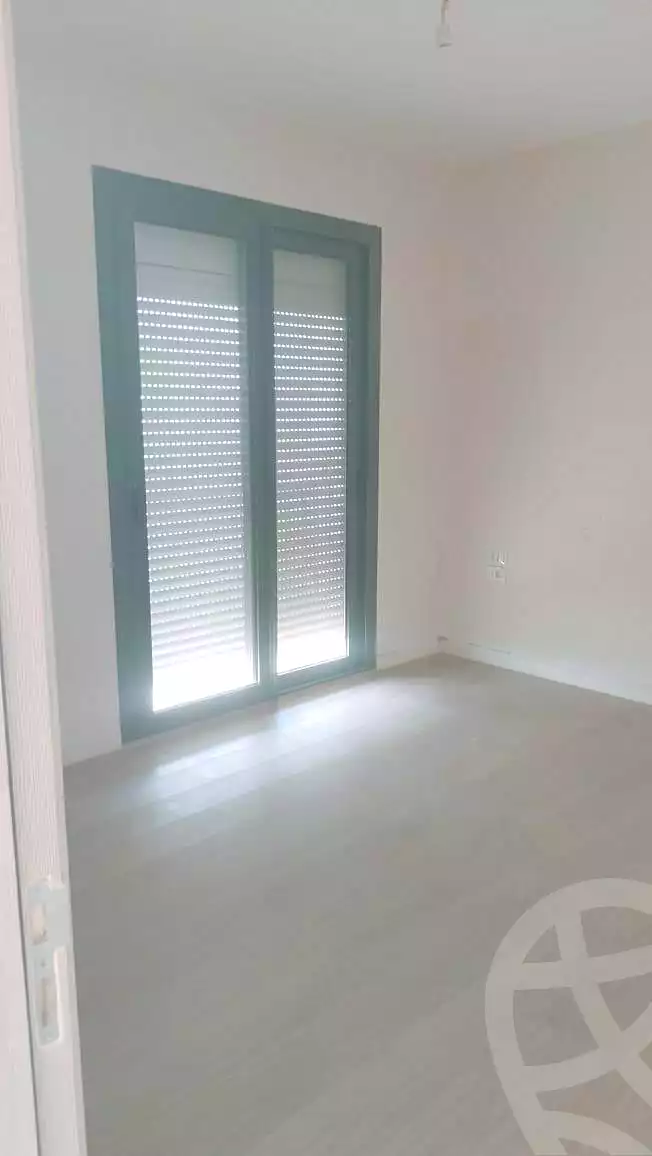 https://aqarmap.com.eg/en/listing/6725811-for-rent-cairo-6th-of-october-hadaeq-october-kmbwnd-fy-hdyq-ktwbr-o-west-w-byzns-dystrykt-wrskwm-llttwyr