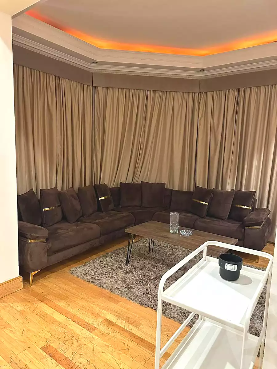 https://aqarmap.com.eg/en/listing/6725851-for-rent-cairo-el-sheikh-zayed-city-compounds-beverly-hills
